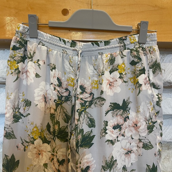 Joie Jogger Pant - Picture 2 of 8